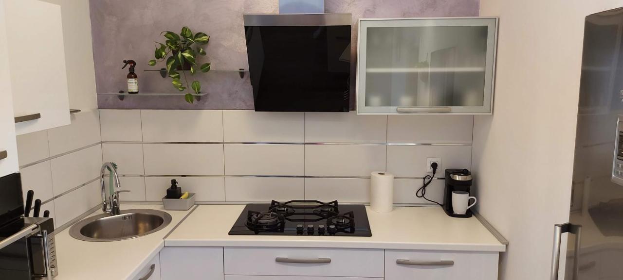 Apartment Pomerio Rijeka Eksteriør billede